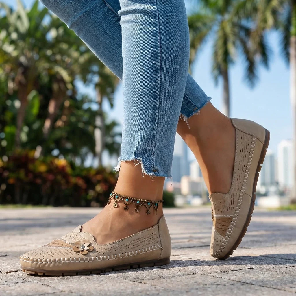 Jorja Floral Loafers - By Qivii