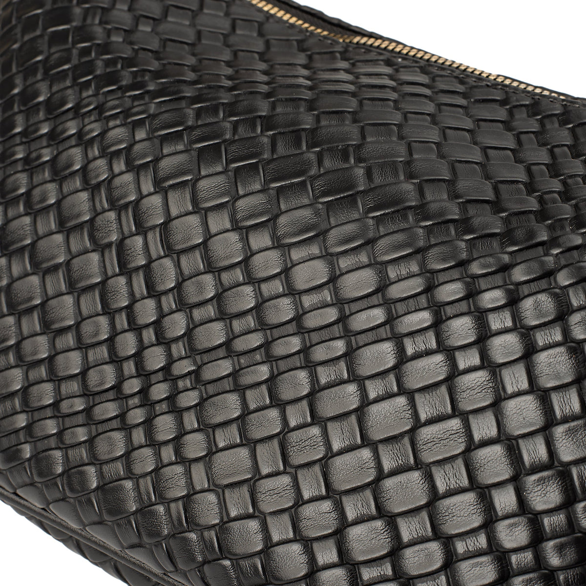 Cynha | Crossbody Bag - By Qivii