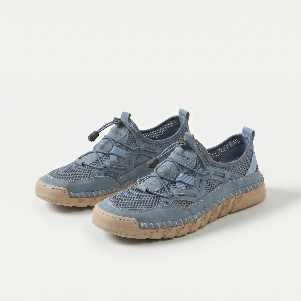 Elara – Der atmungsaktive Komfortschuh - By Qivii