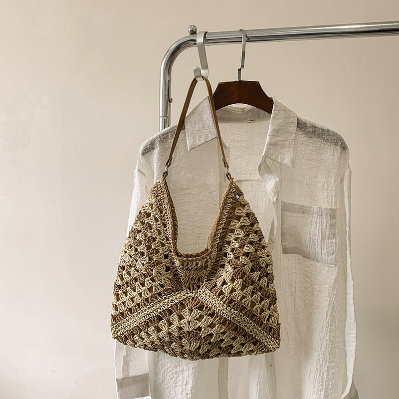 Blana | Tote Bag - By Qivii