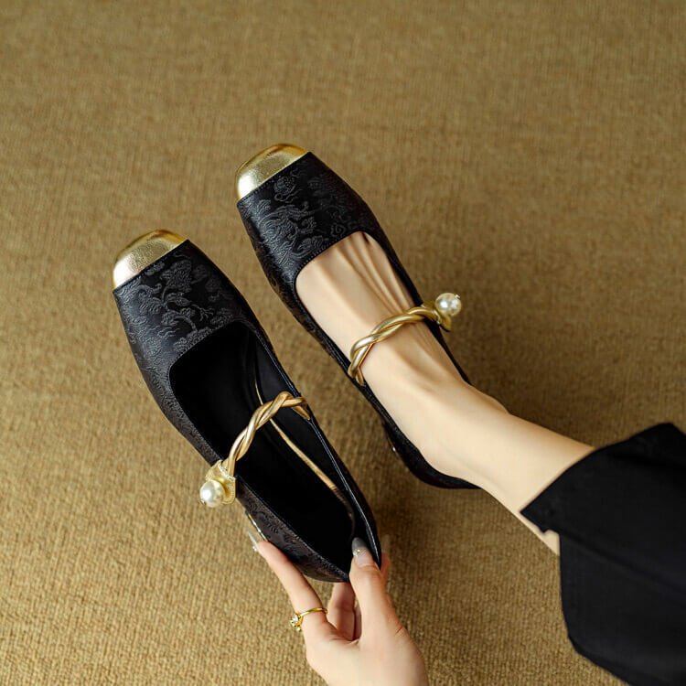 Perla Mary Jane Flats - By Qivii
