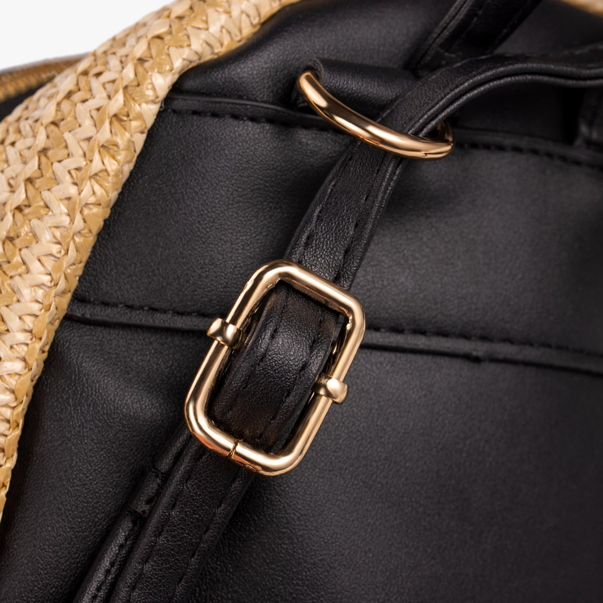 Lovel | Backpack - By Qivii