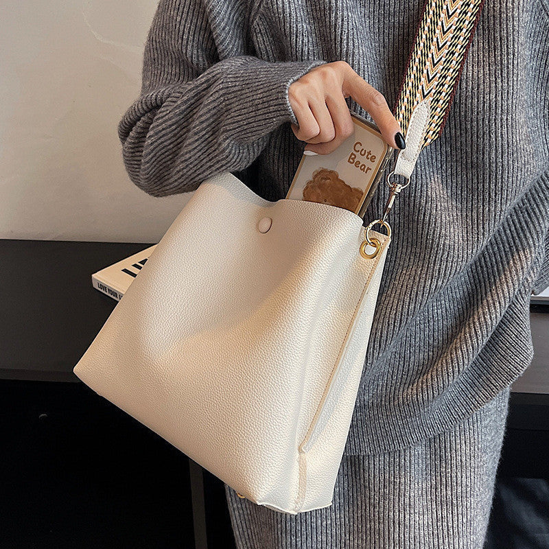 Montelise | Crossbody Bucket Bag - By Qivii