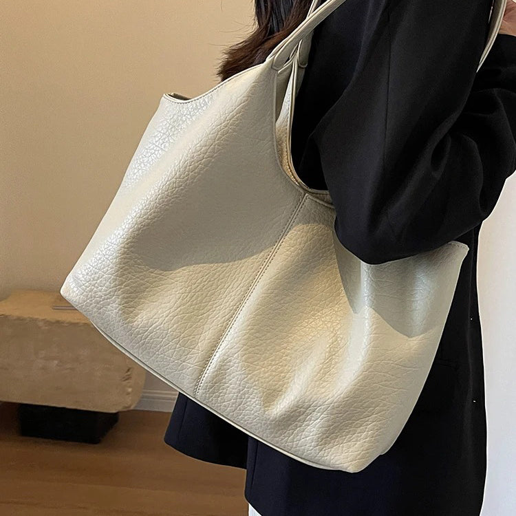Nalah | Tote Bag - By Qivii