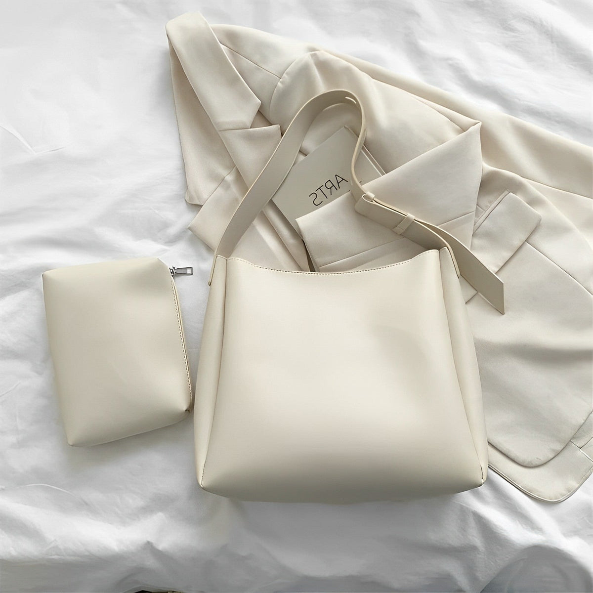 Maud | Hobo Bag - By Qivii