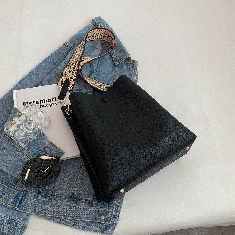 Montelise | Crossbody Bucket Bag - By Qivii