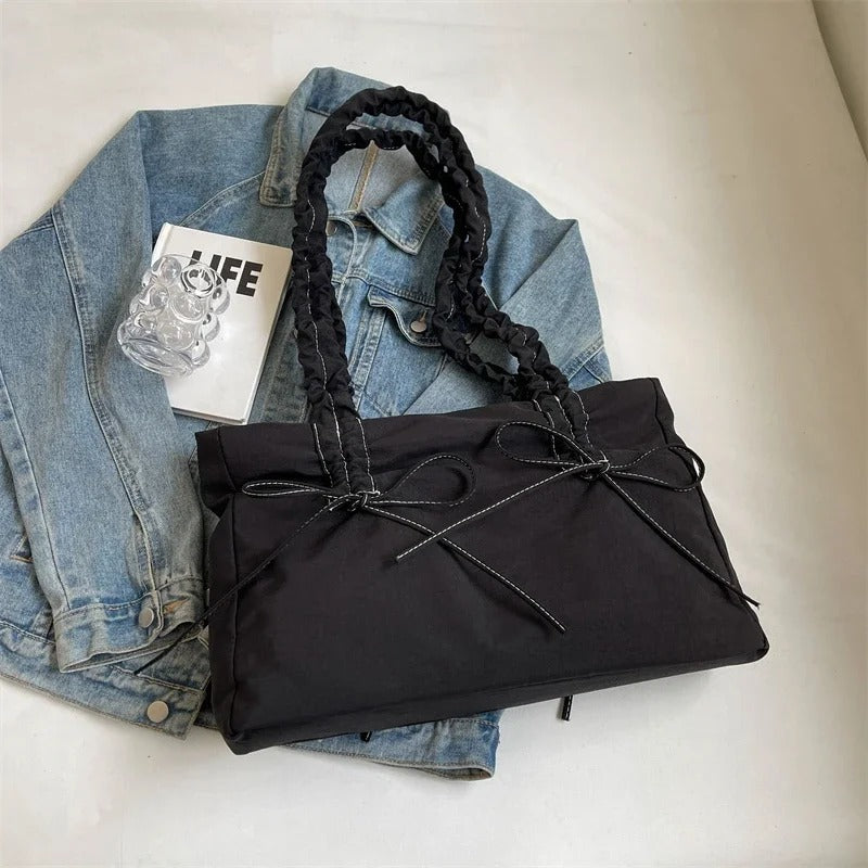 Noeda | Tote Bag - By Qivii