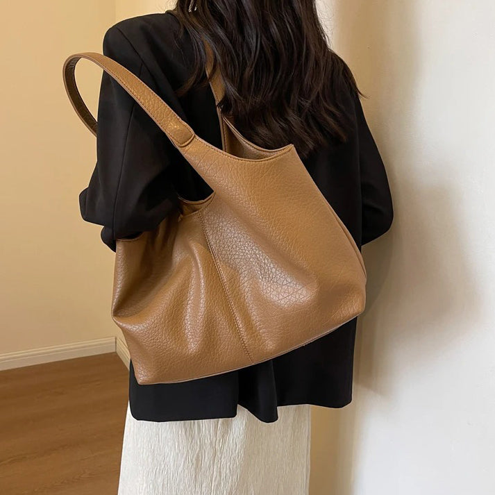 Nalah | Tote Bag - By Qivii