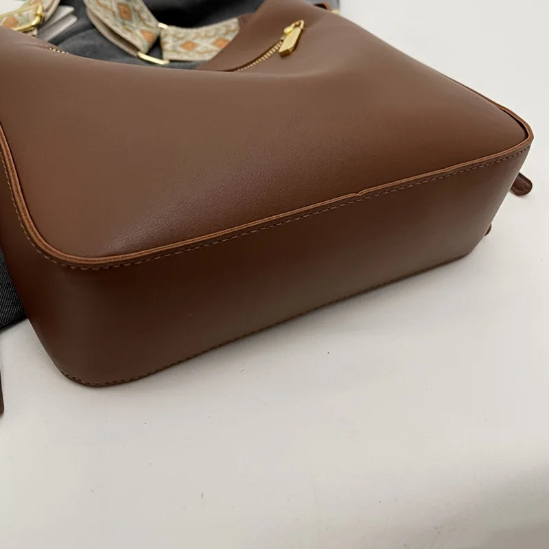 Marta | Crossbody Bag - By Qivii