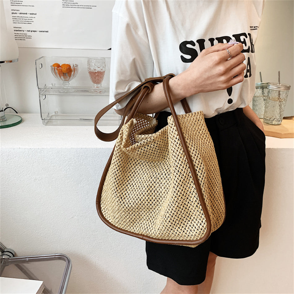 Banna | Tote Bag - By Qivii