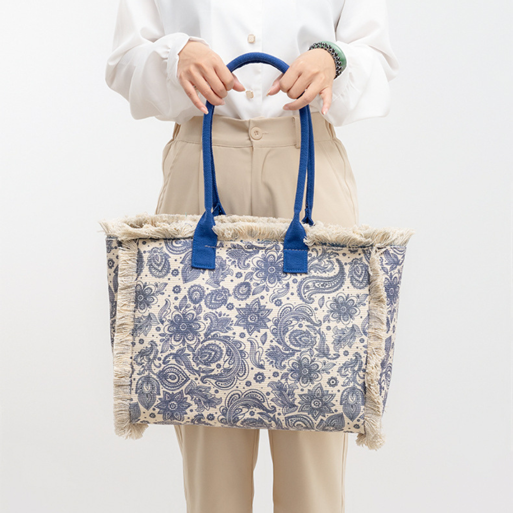 Flora | Tote Bag - By Qivii