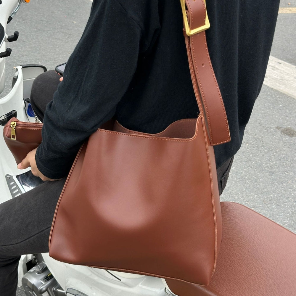 Ganna | Shoulder Bag - By Qivii