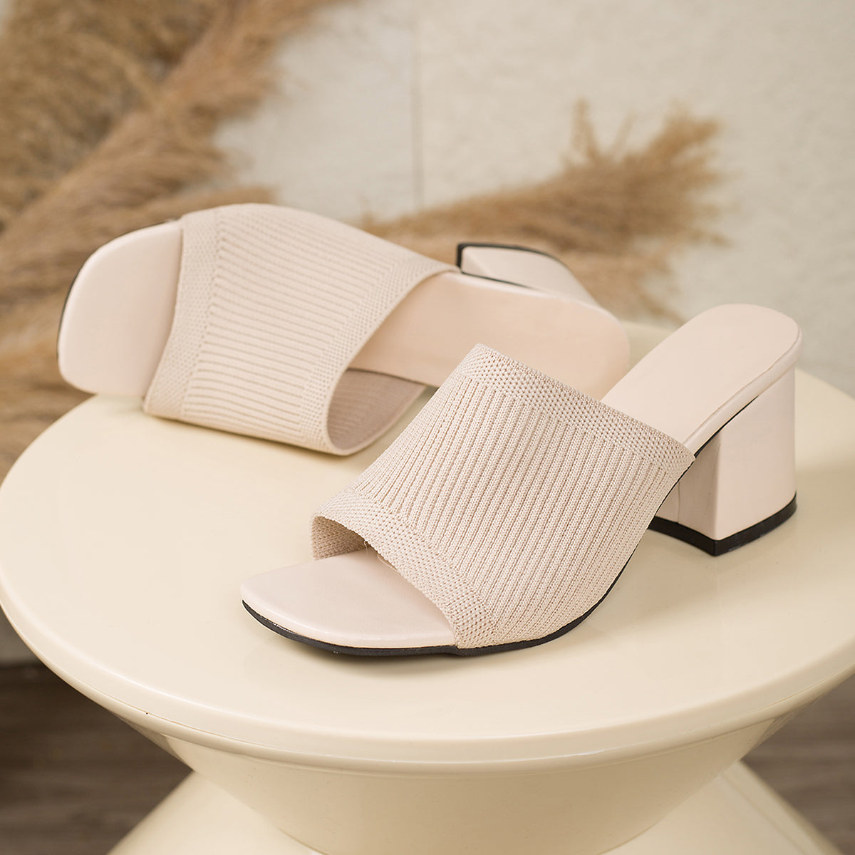 Elviro Heels - By Qivii