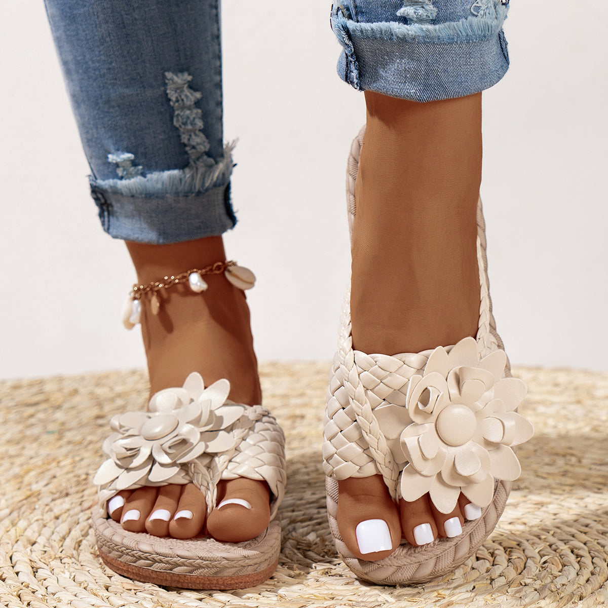 Solmira Sandals - By Qivii