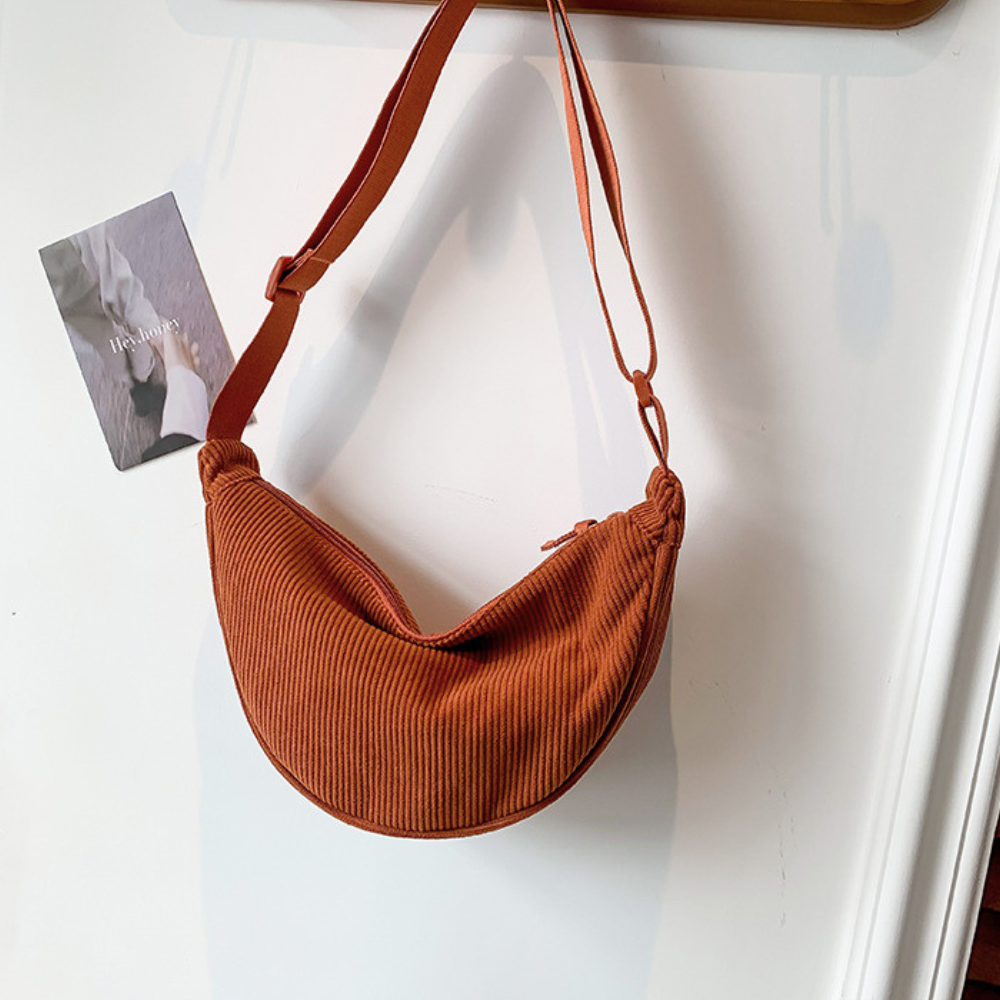 Fanna | Crossbody Belt Bag - By Qivii