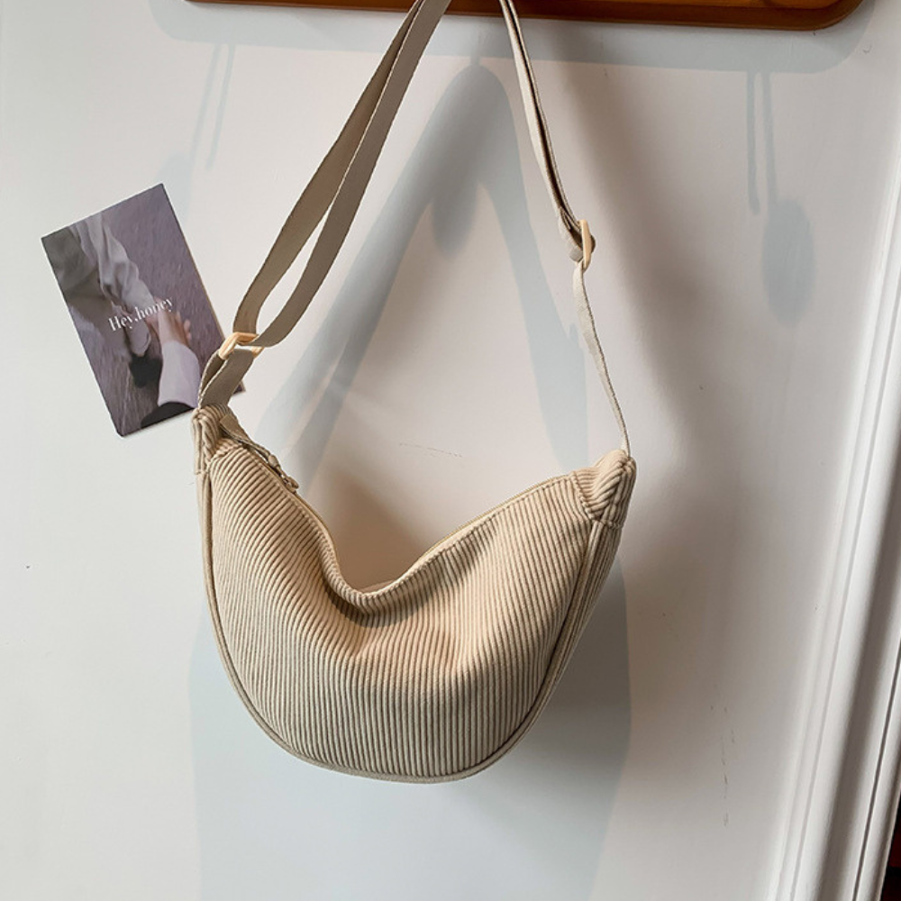 Fanna | Crossbody Belt Bag - By Qivii