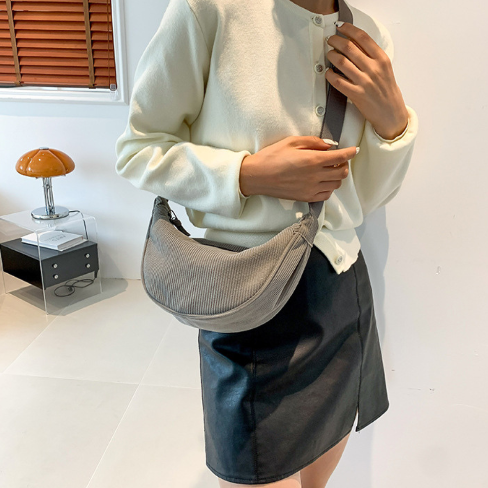 Fanna | Crossbody Belt Bag - By Qivii