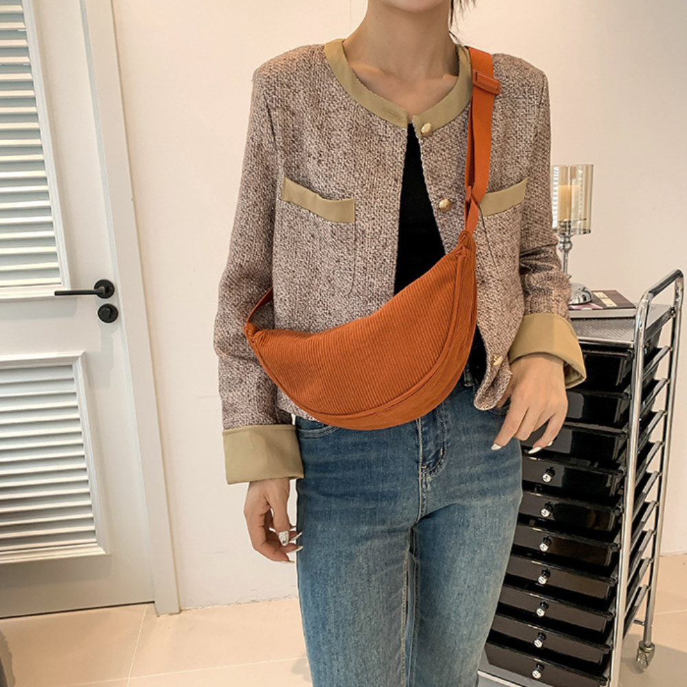 Fanna | Crossbody Belt Bag - By Qivii