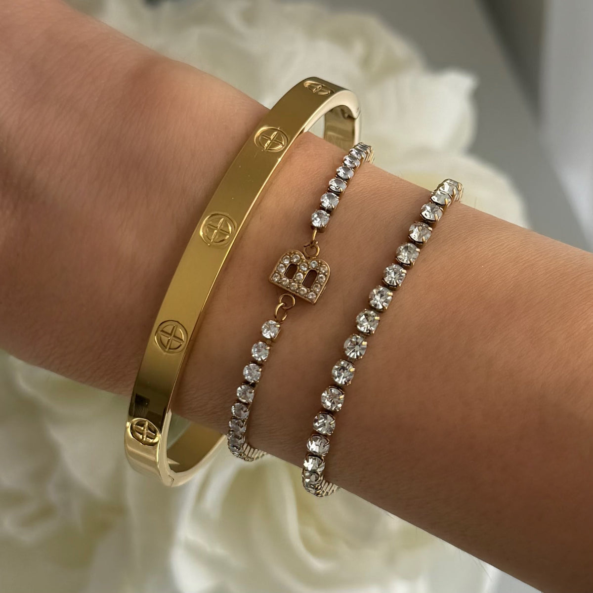 Linked Babe Bangle | By Qivii