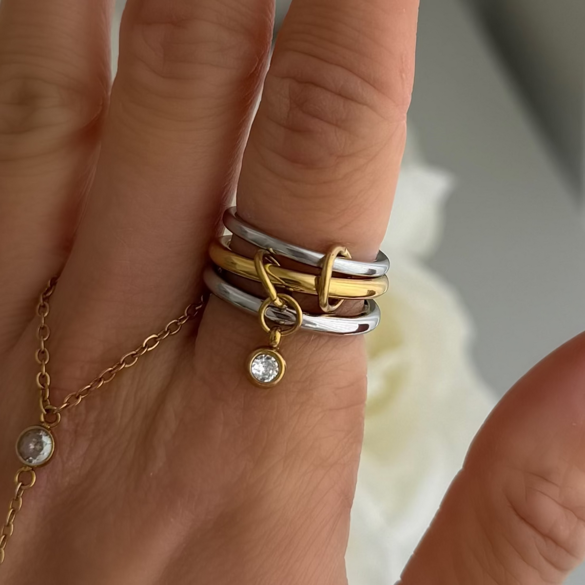 Ava Stacked Ring | By Qivii
