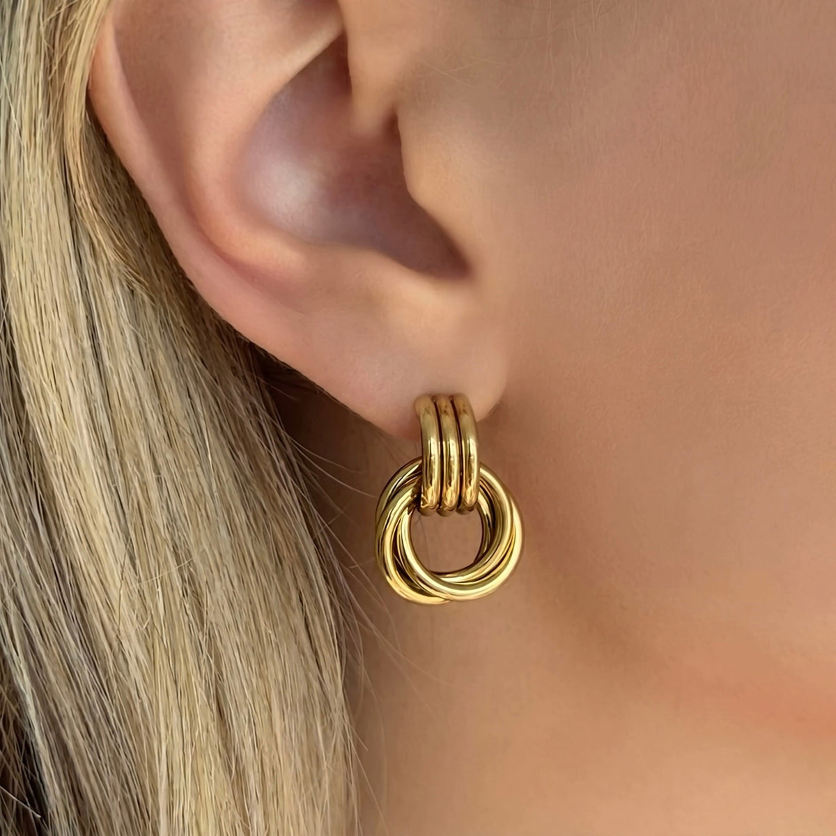 Bordeaux Earrings | By Qivii