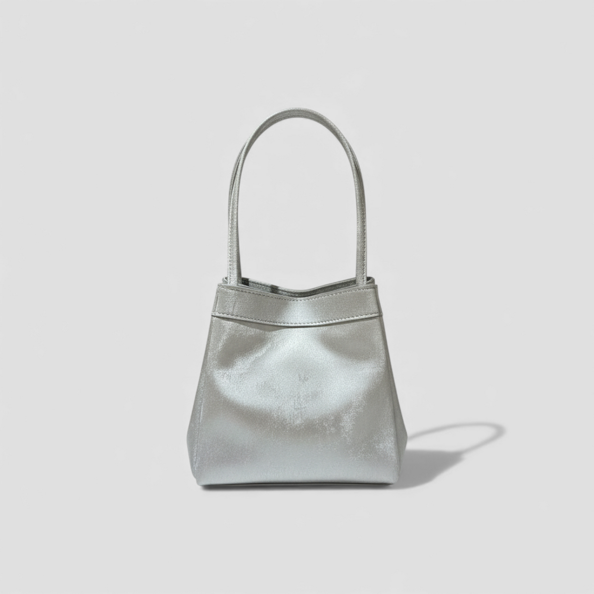 Luna Éclat Handbag — 2-in-1 Silhouette - By Qivii