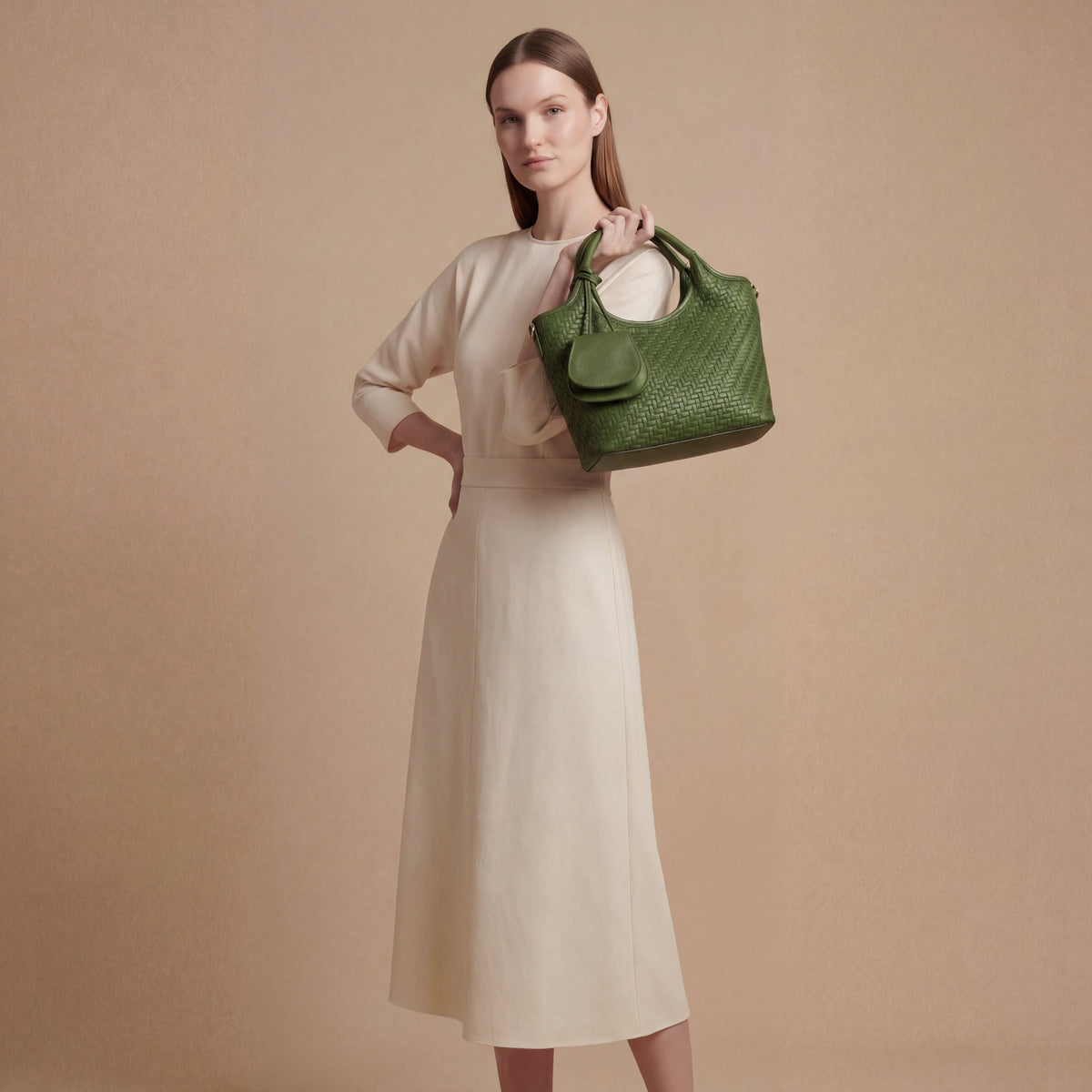 Verdant Weave Handbag in Vegan Leather - By Qivii