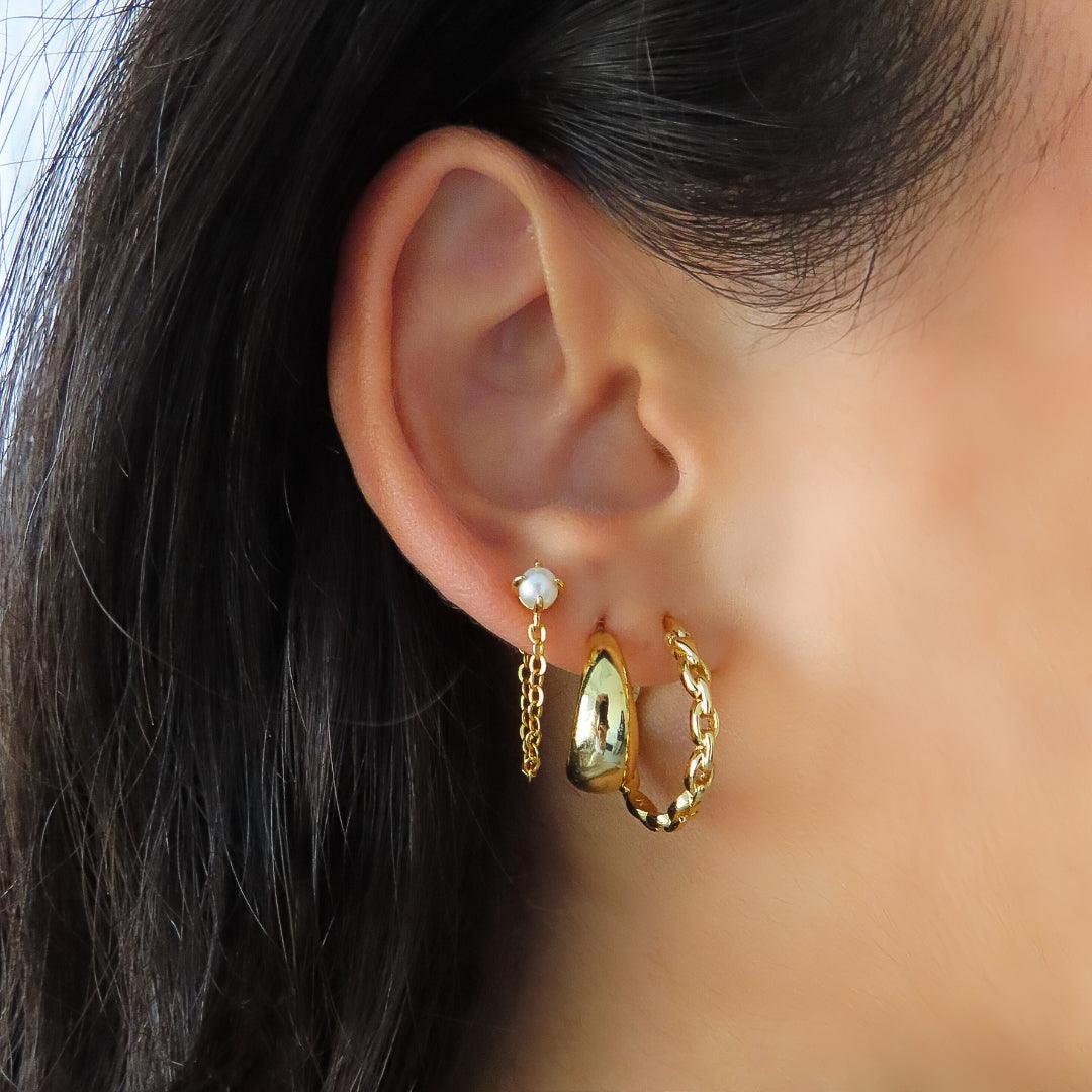Girly Pearly Earrings | By Qivii