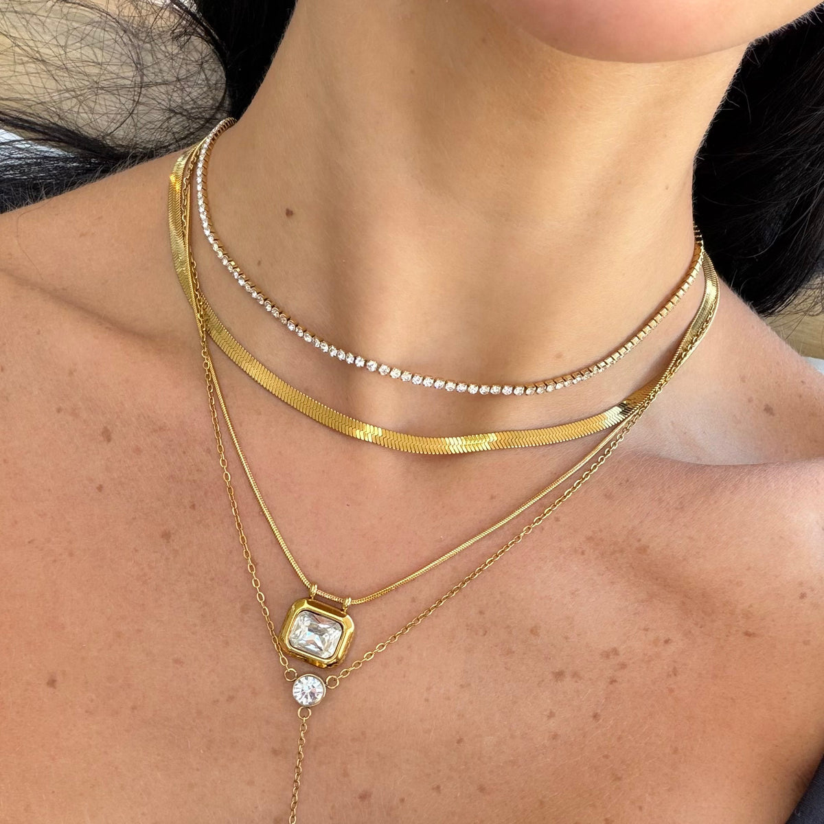 Shining Snake Necklace | By Qivii