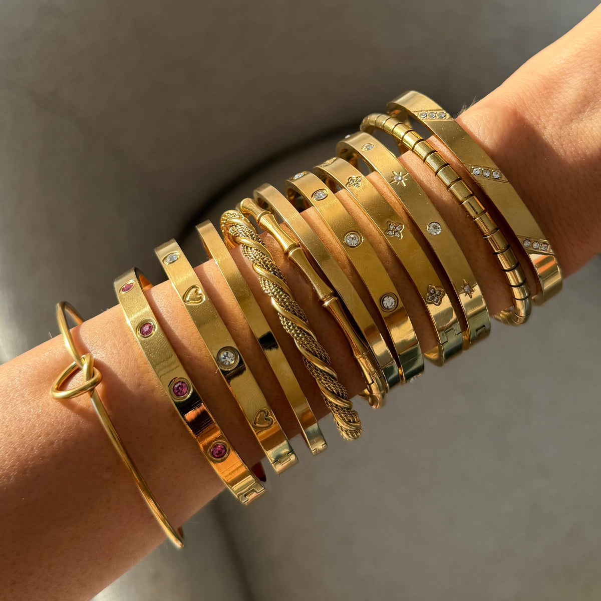 Rosalia Bangle | By Qivii