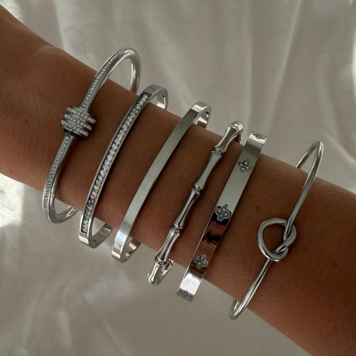 Rosalia Bangle | By Qivii