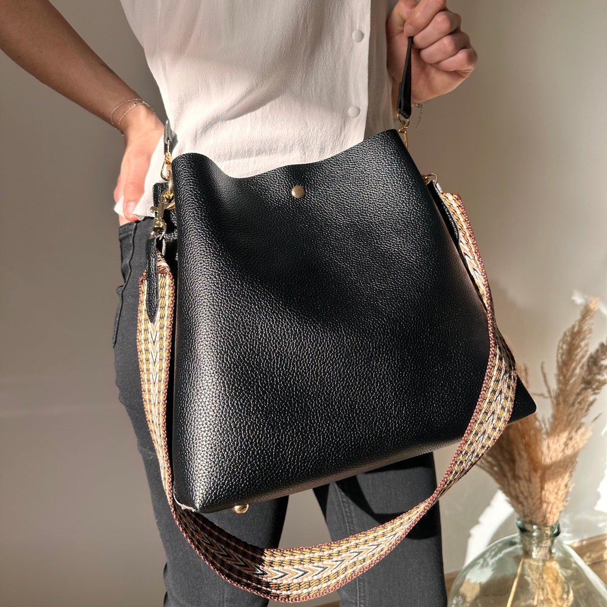 Montelise | Crossbody Bucket Bag - By Qivii