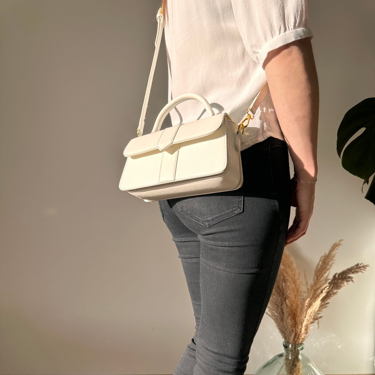 Arlisse | Crossbody Bag - By Qivii