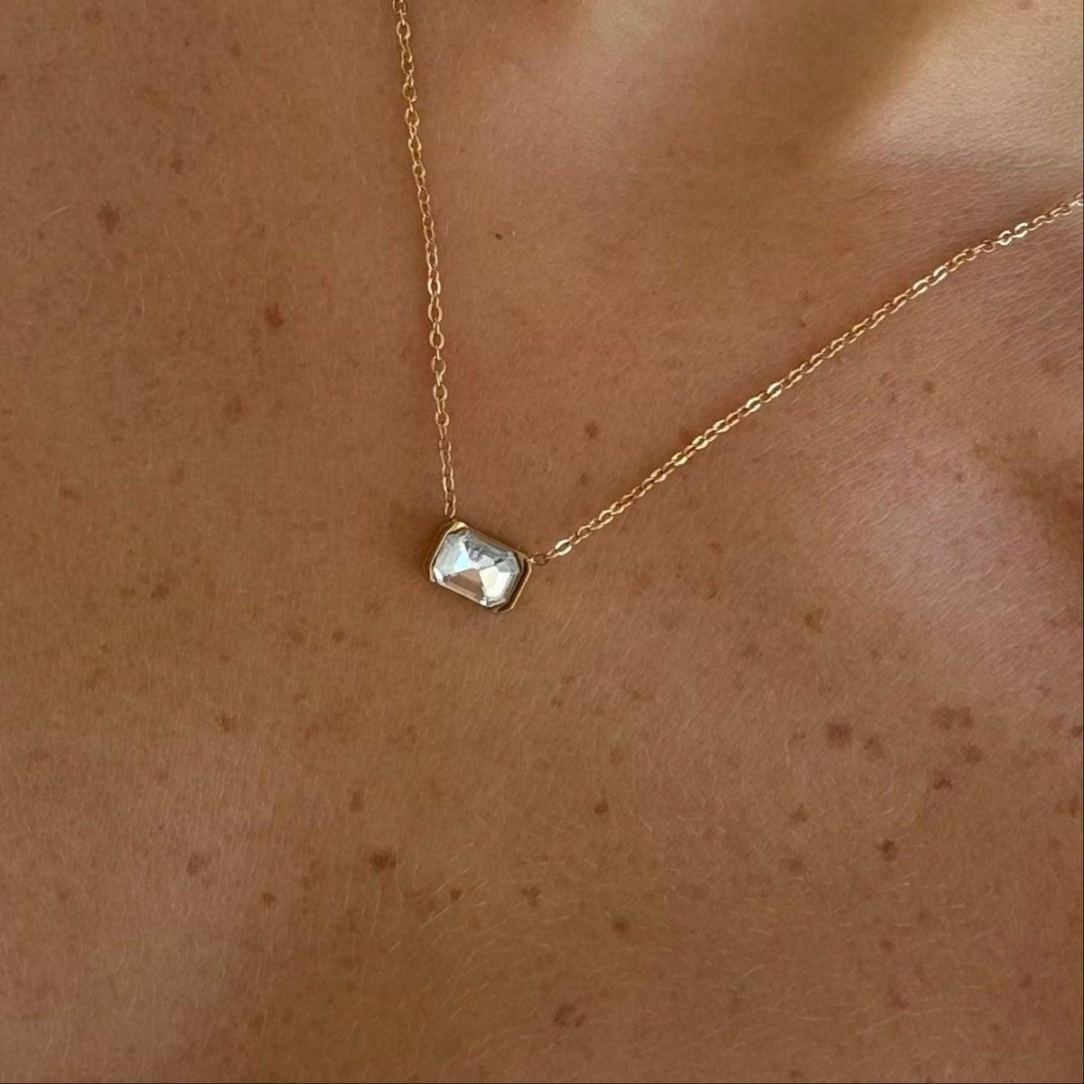 Noa Birthstone Necklace | By Qivii