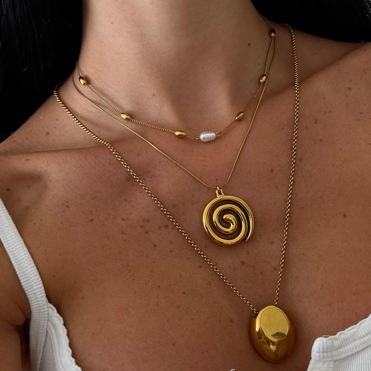 Aurora Glow Long Necklace | By Qivii