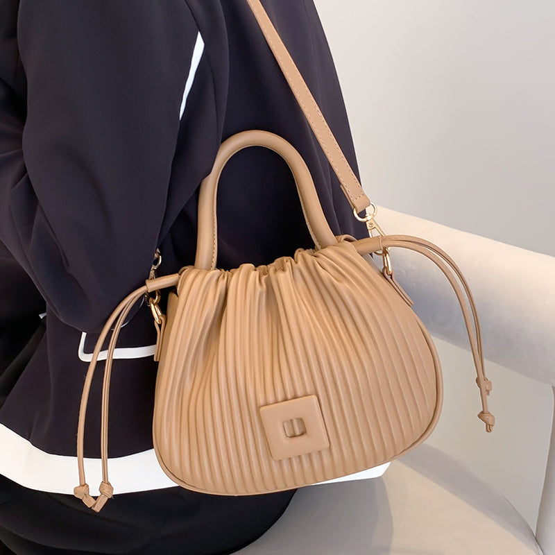 Orleá | Handbag - By Qivii