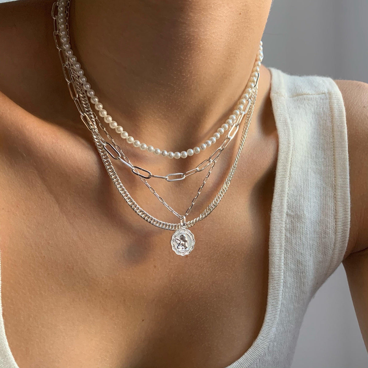 Link Up Necklace | By Qivii