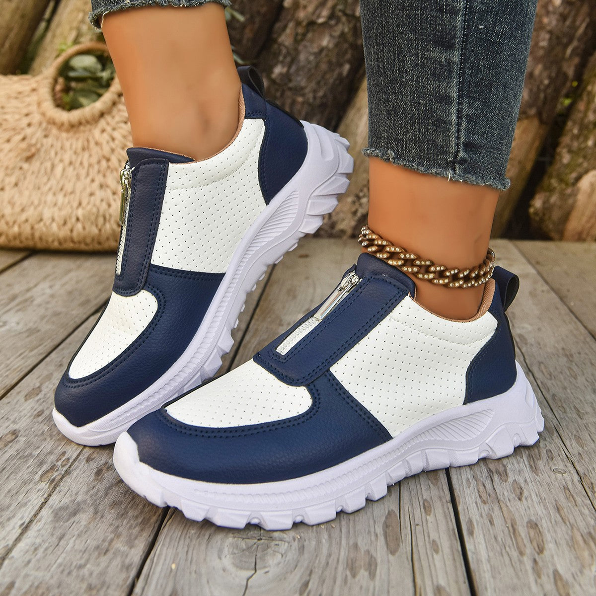 Verona Zip Sneakers - By Qivii
