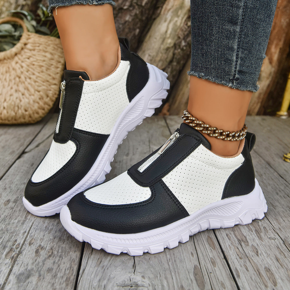 Verona Zip Sneakers - By Qivii