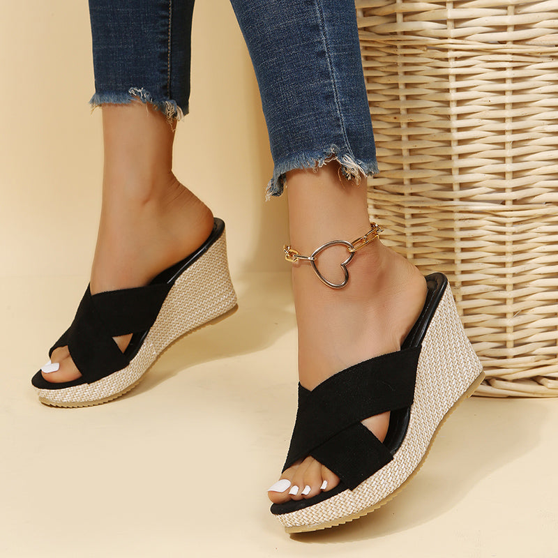 Cavaria Wedge Sandals - By Qivii