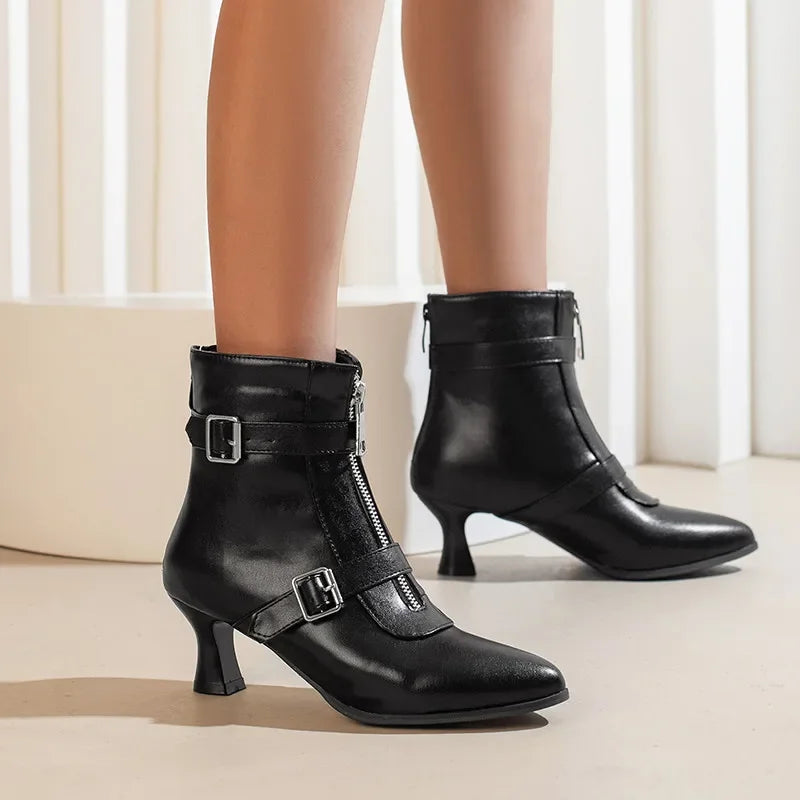 Lushen Chunky Heels - By Qivii