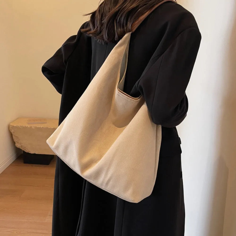 Nalia | Hobo Bag - By Qivii