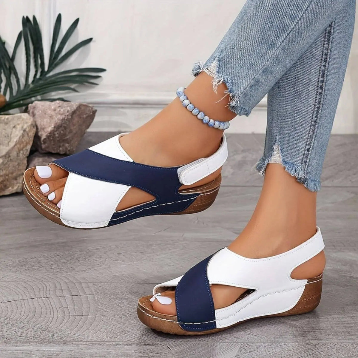 Nicole – Orthopädische Sandalen mit offener Spitze - By Qivii