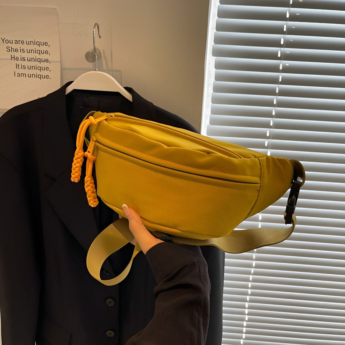 Jauda | Crossbody Belt Bag - By Qivii