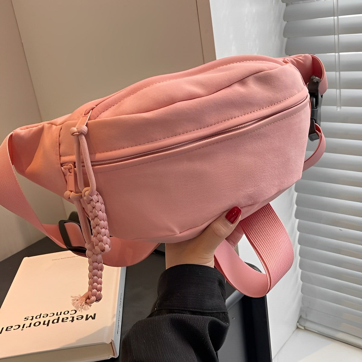Jauda | Crossbody Belt Bag - By Qivii
