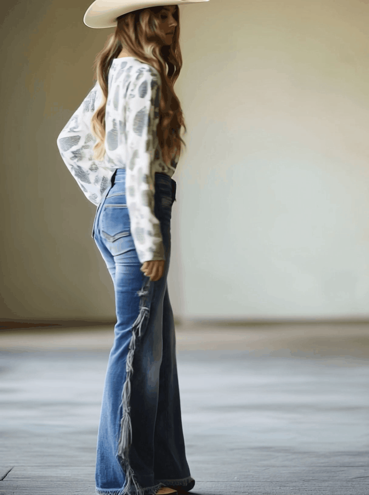 Vintage Blue Flared Fringe Jeans - By Qivii