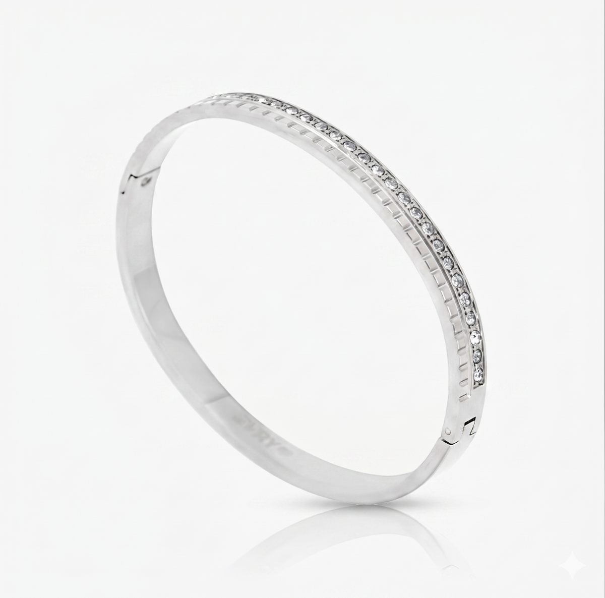 Royalty Tennis Bangle | By Qivii