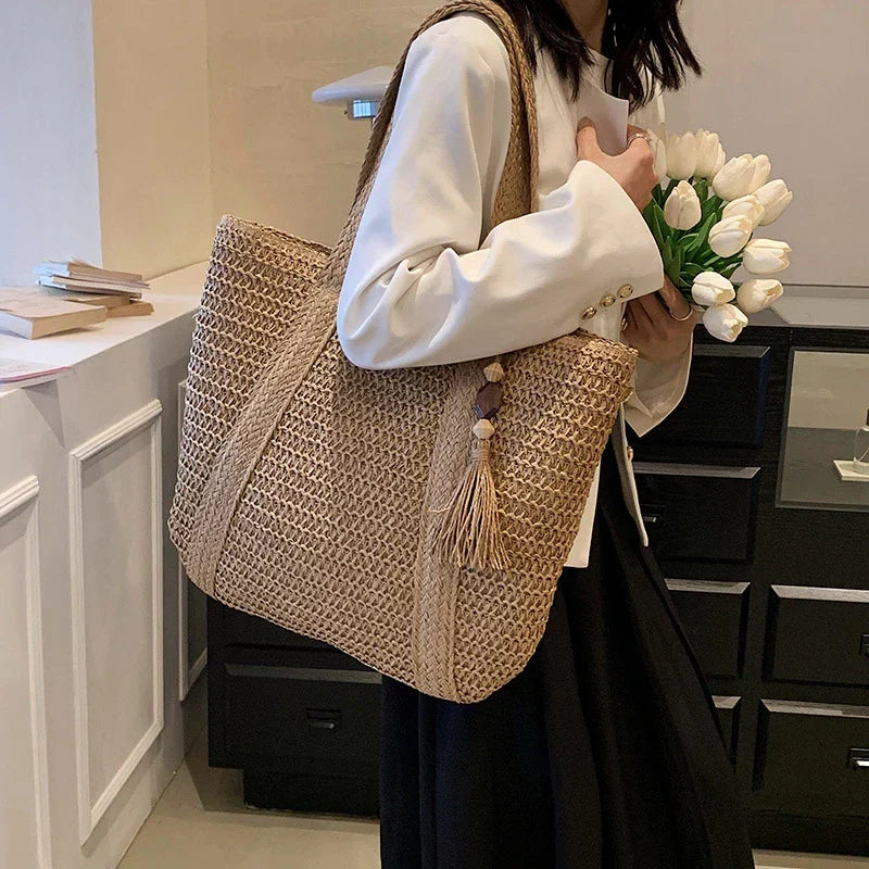 Totah | Tote Bag - By Qivii