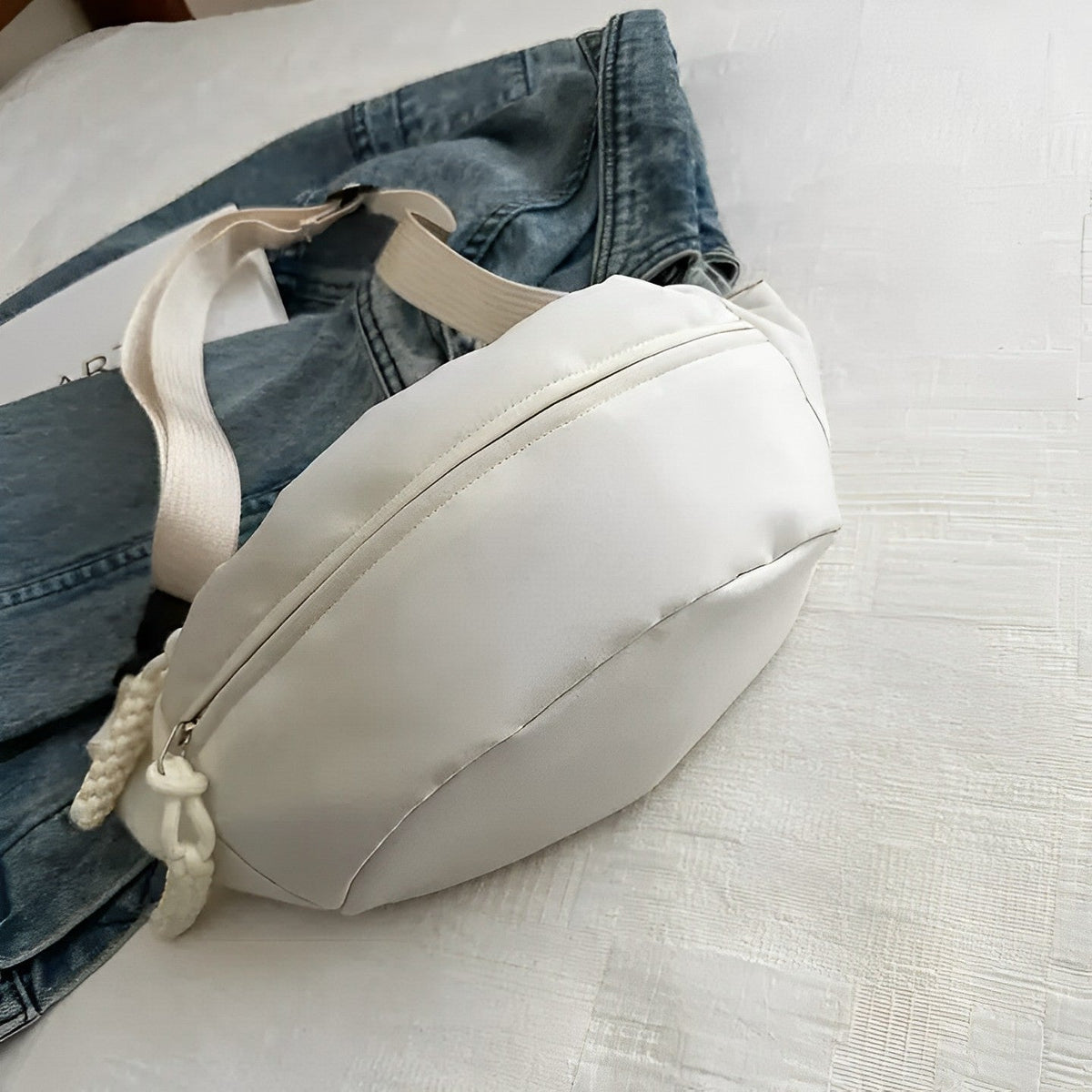 Jauda | Crossbody Belt Bag - By Qivii