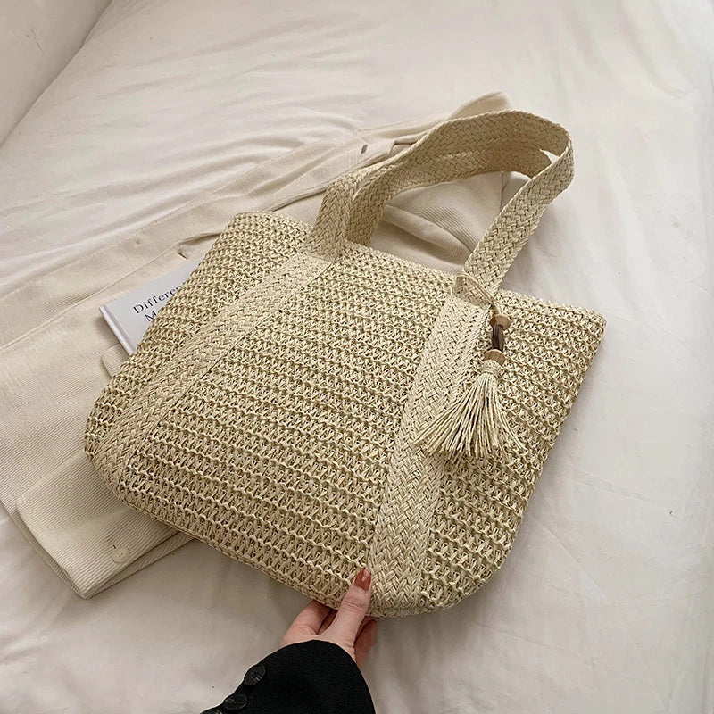 Totah | Tote Bag - By Qivii